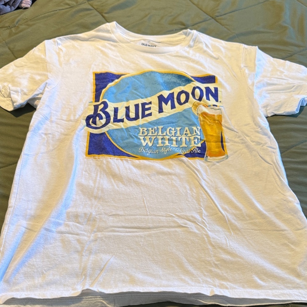 Old Navy Blue Moon T-Shirt